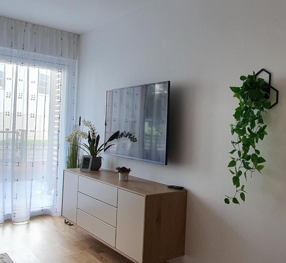 Luxurioeses Apartment Mit Garten & Terrasse In Der Naehe Vom See Im Schoenen Salzkammergut Gmunden Eksteriør billede