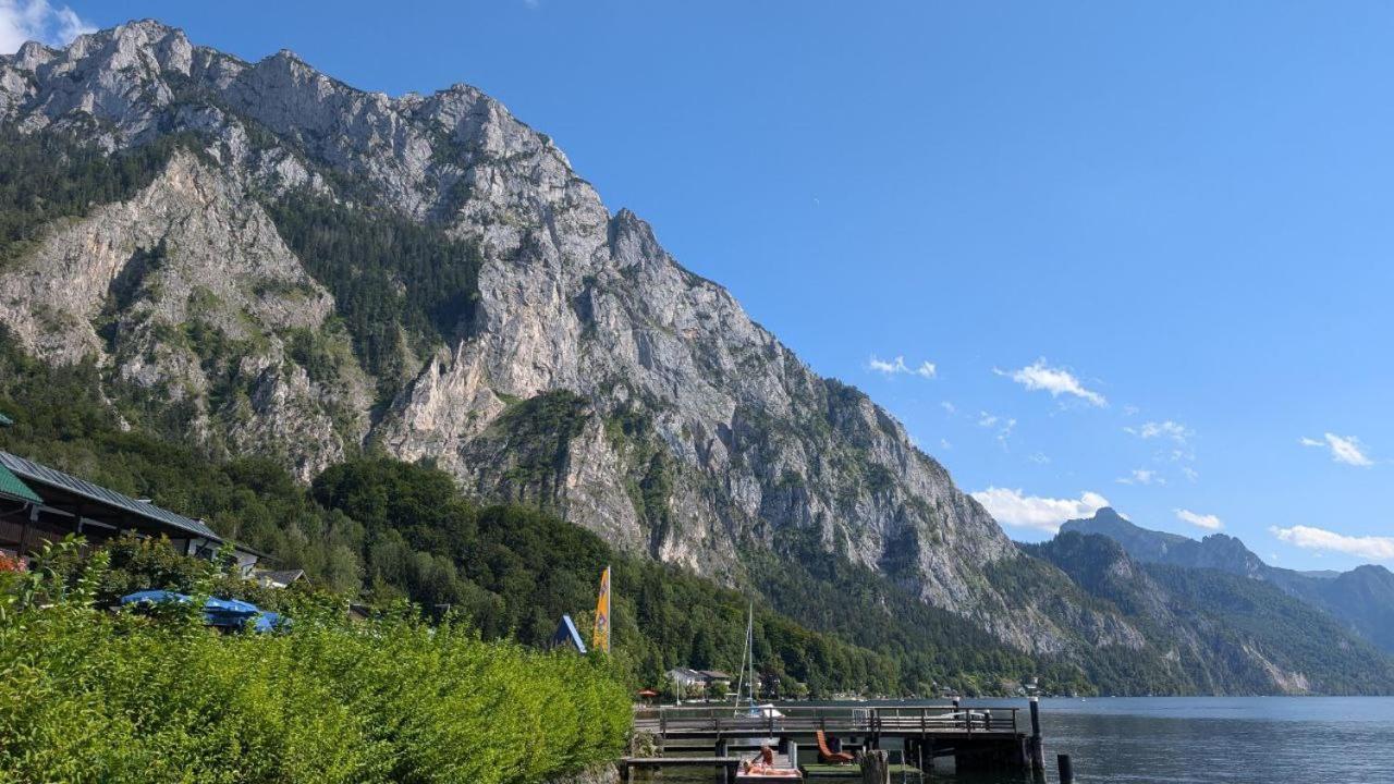 Luxurioeses Apartment Mit Garten & Terrasse In Der Naehe Vom See Im Schoenen Salzkammergut Gmunden Eksteriør billede